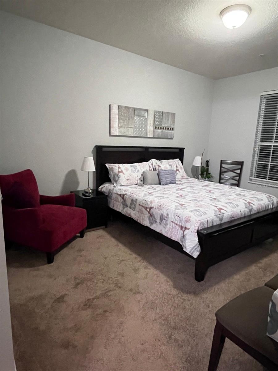 STONEBRIDGE RESERVE CONDO PH 02 - Residential Lease