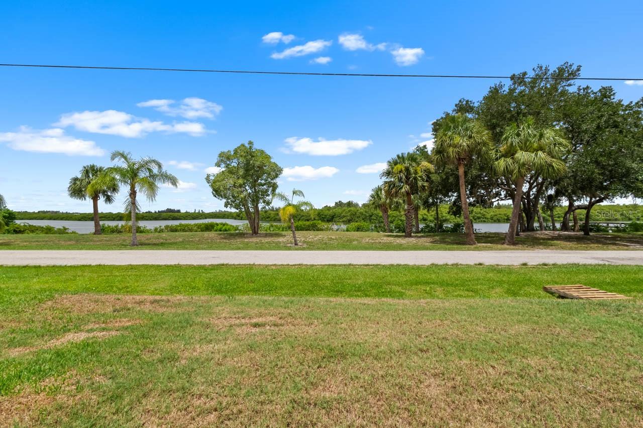 MILLS BAYOU - Residential