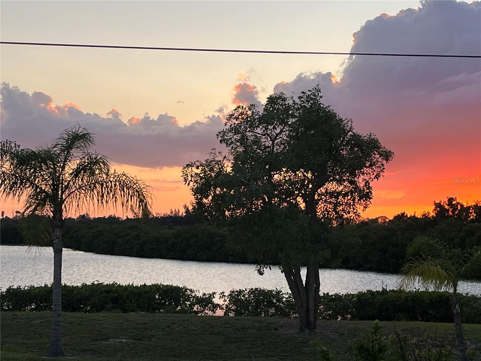 MILLS BAYOU - Residential