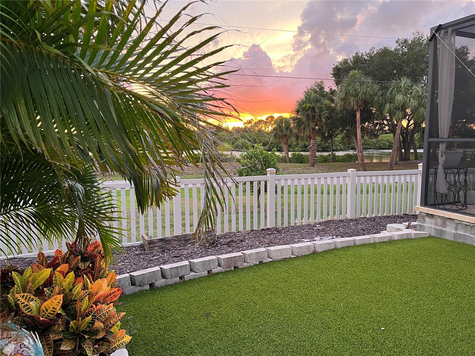 MILLS BAYOU - Residential