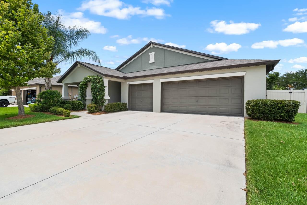MILLS BAYOU - Residential