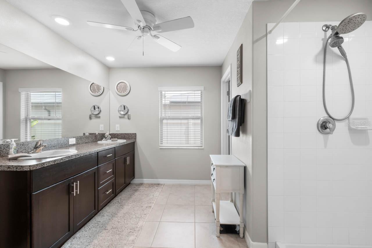 MILLS BAYOU - Residential