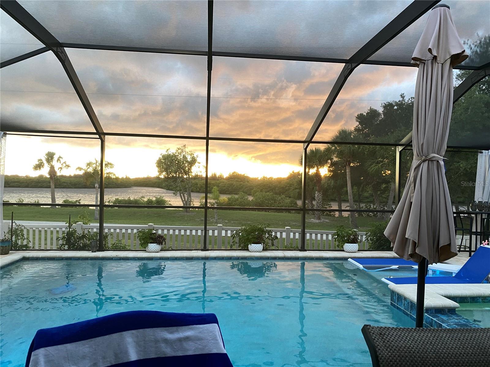 MILLS BAYOU - Residential