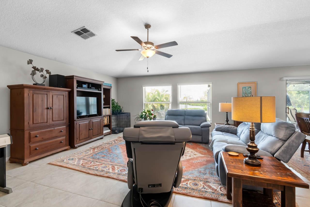 MILLS BAYOU - Residential