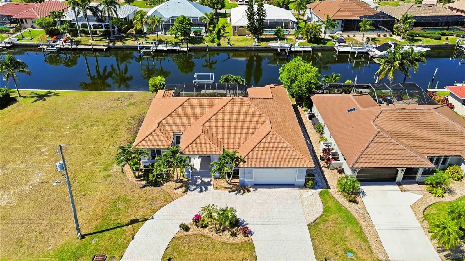 PUNTA GORDA ISLES SEC 12 - Residential