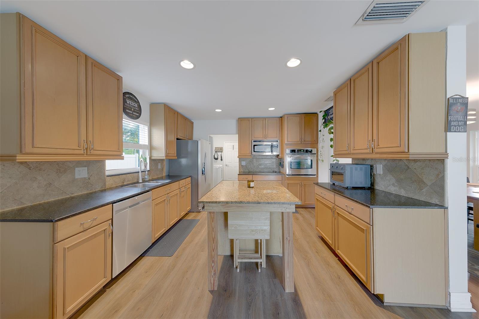 NORTHDALE SEC B UNIT I - Residential