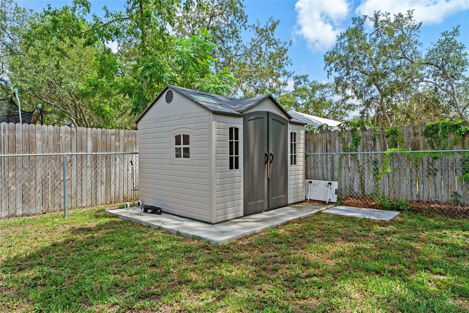 WEEKI WACHEE WOODLANDS - Residential
