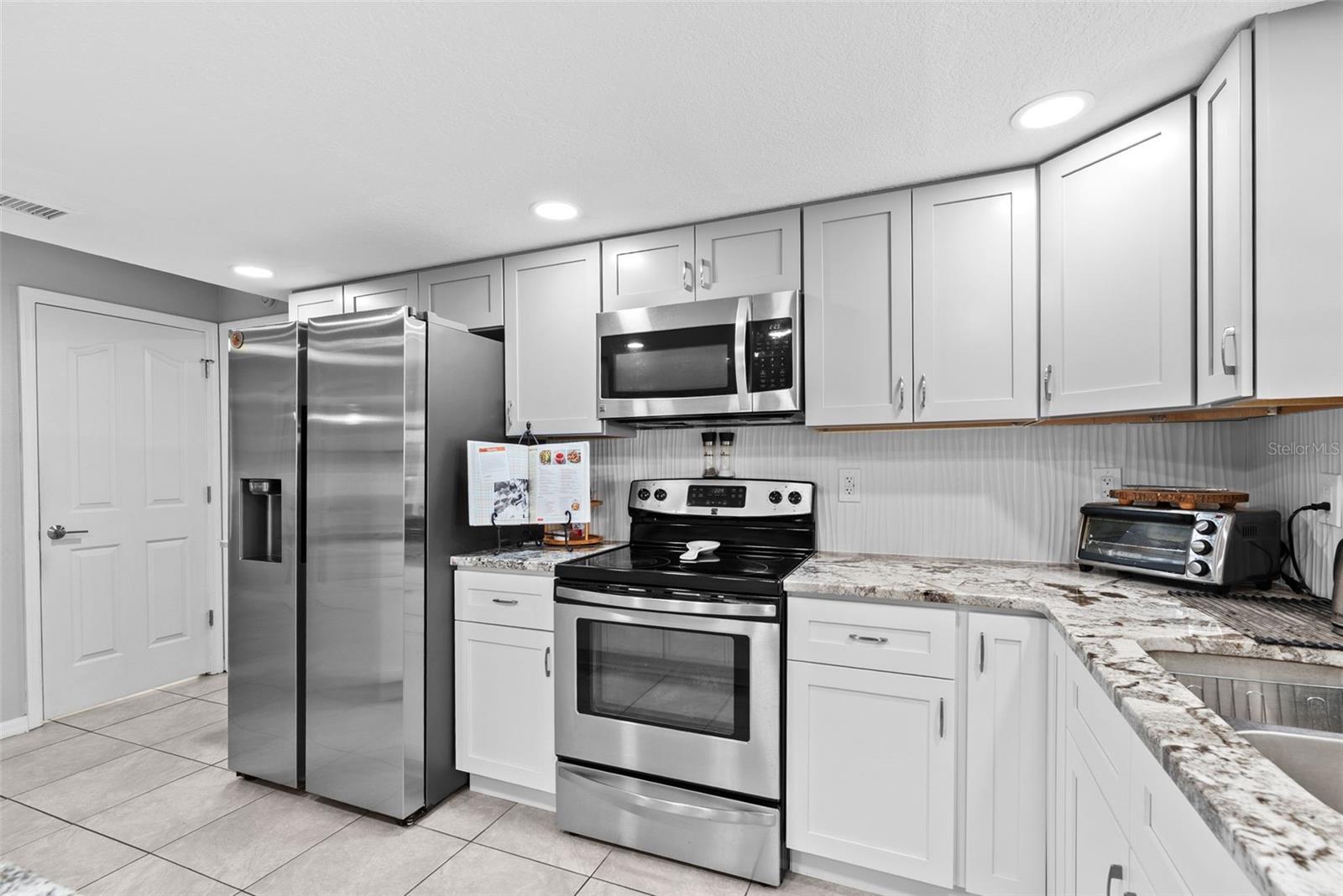 WEEKI WACHEE WOODLANDS - Residential