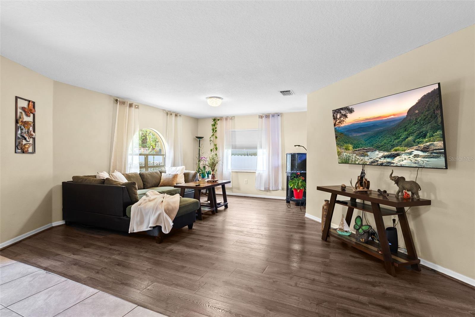 WEEKI WACHEE WOODLANDS - Residential