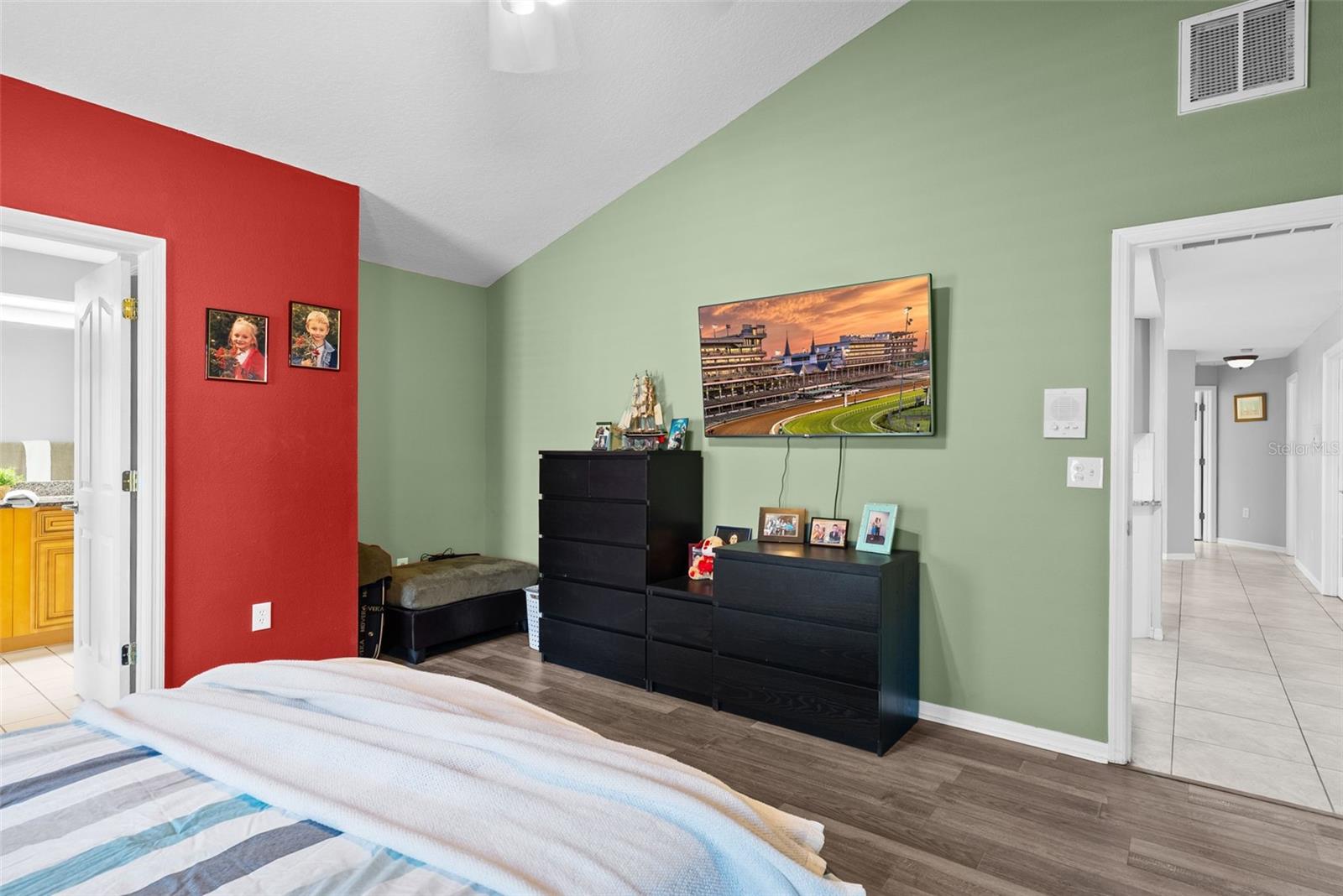 WEEKI WACHEE WOODLANDS - Residential