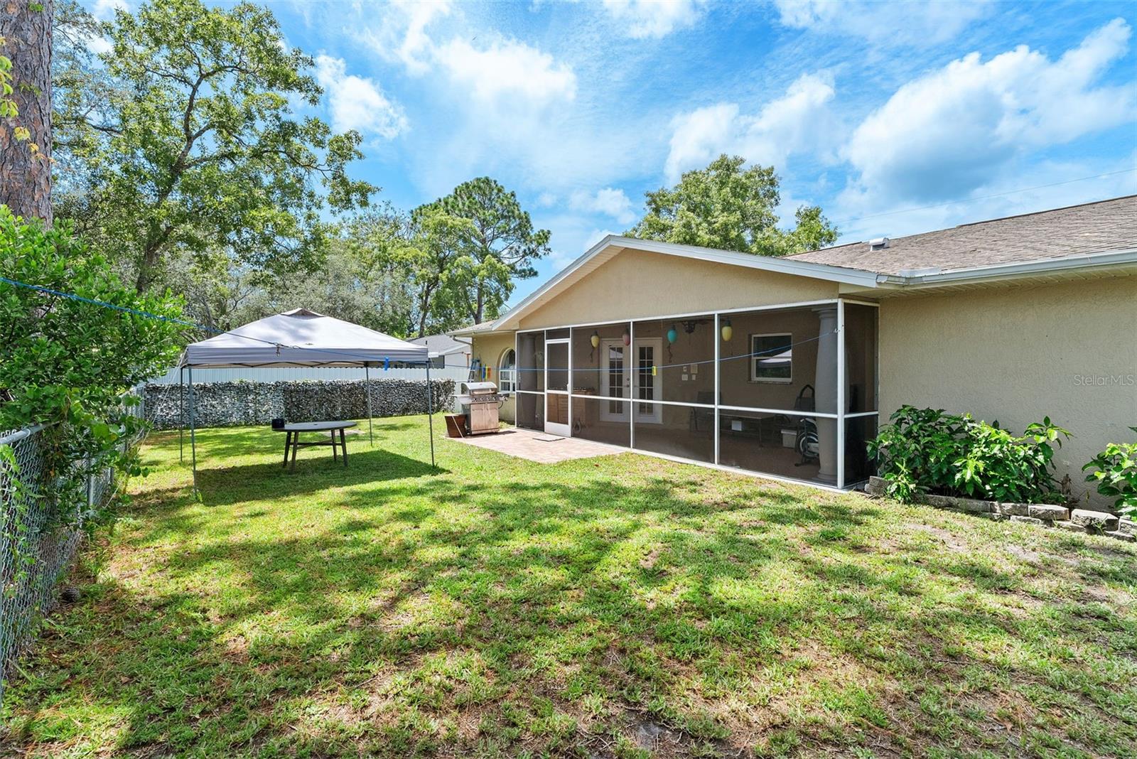 WEEKI WACHEE WOODLANDS - Residential