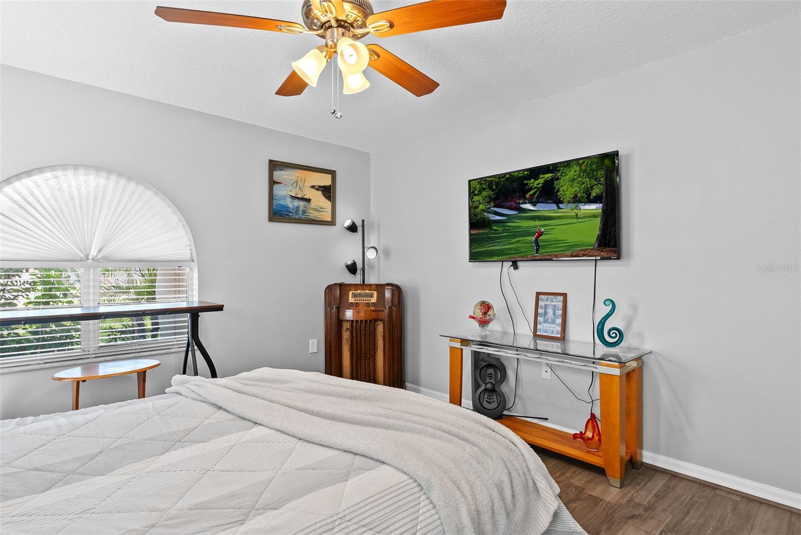 WEEKI WACHEE WOODLANDS - Residential