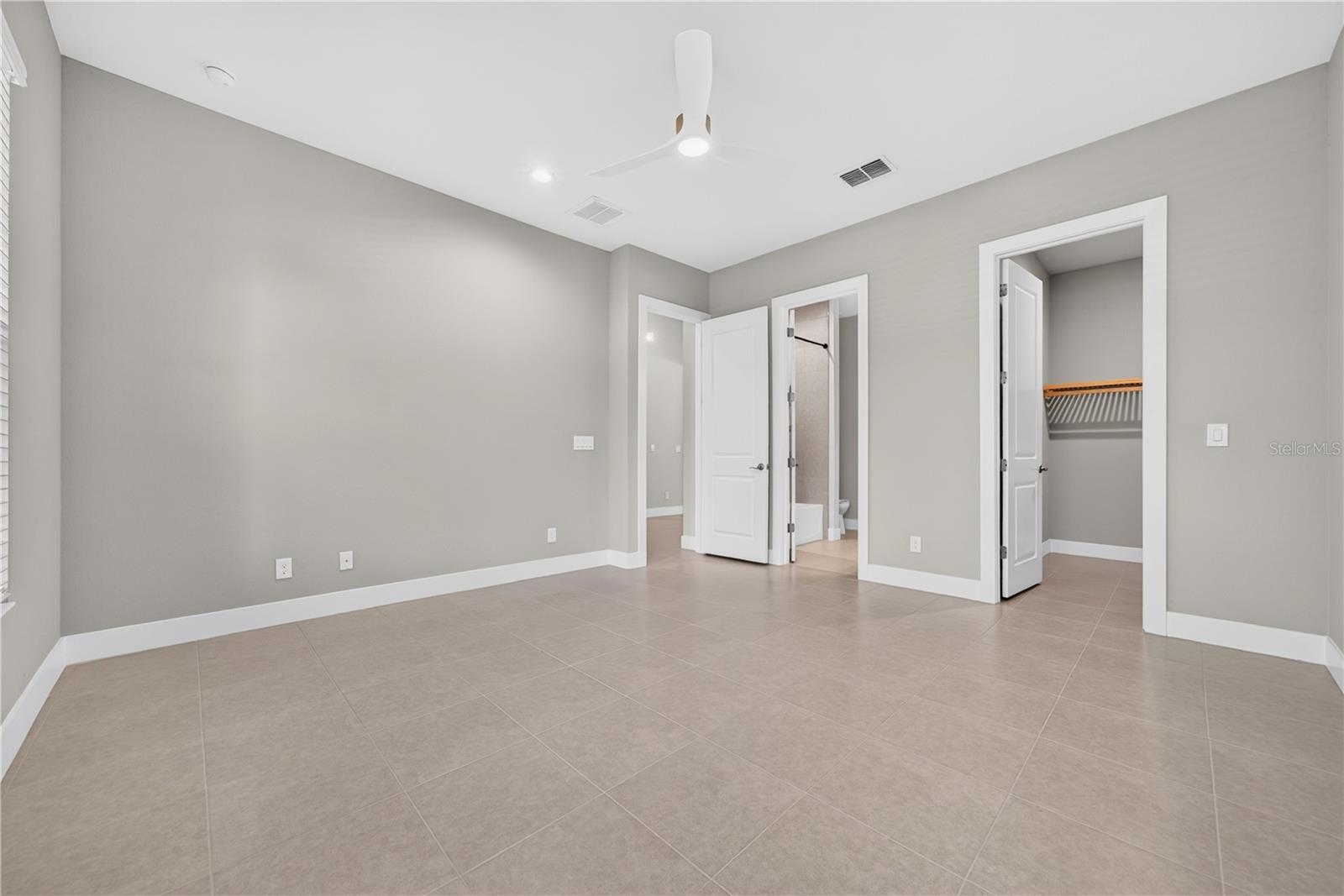ISLES AT LAKEWOOD RANCH PH II - Residential