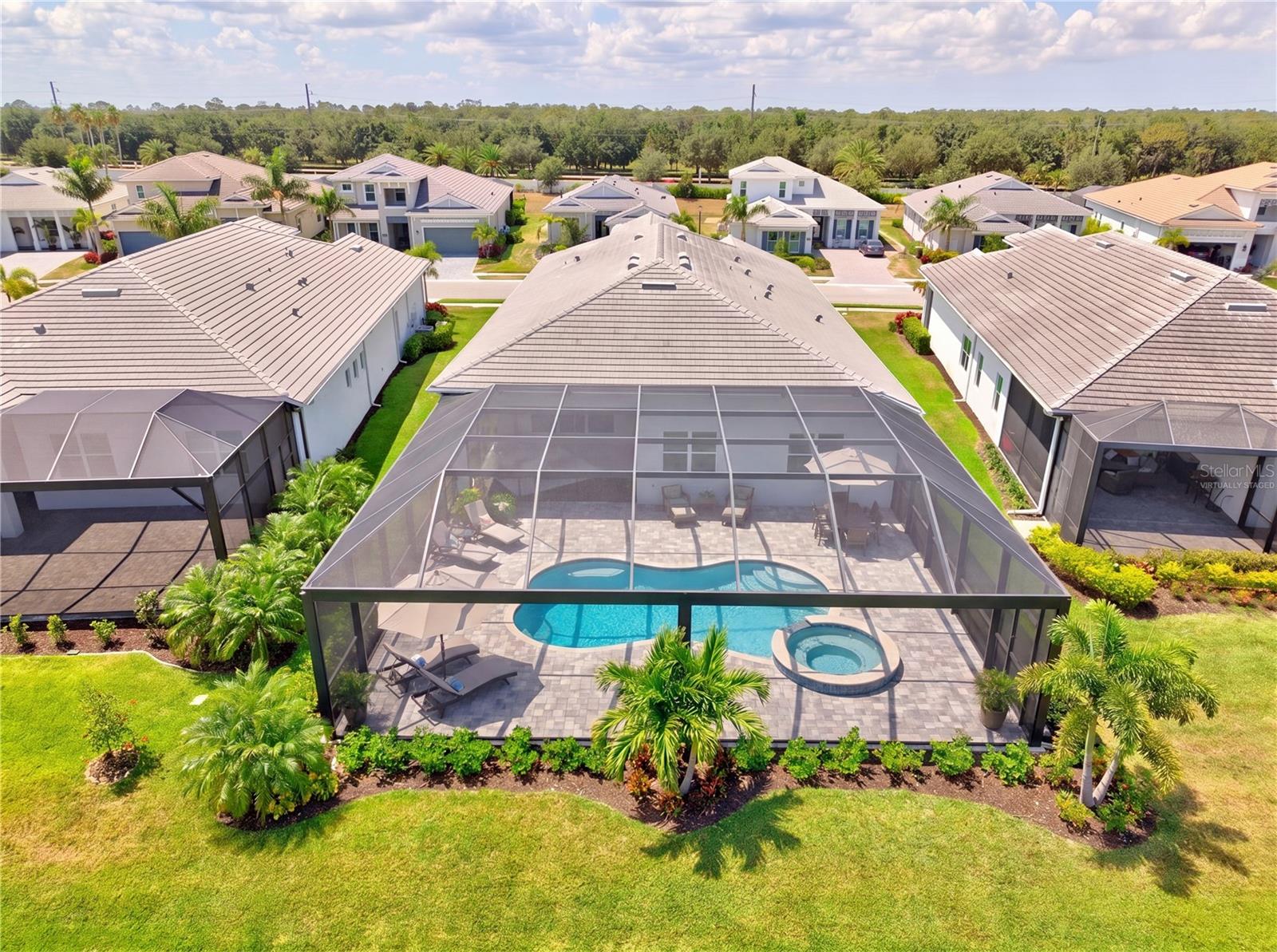 ISLES AT LAKEWOOD RANCH PH II - Residential