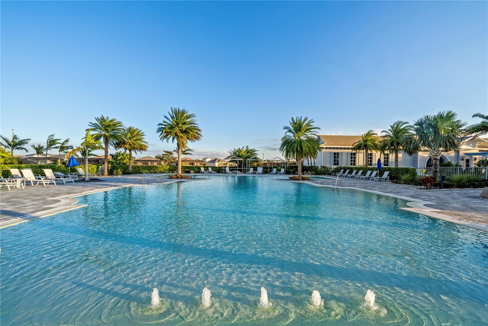 ISLES AT LAKEWOOD RANCH PH II - Residential