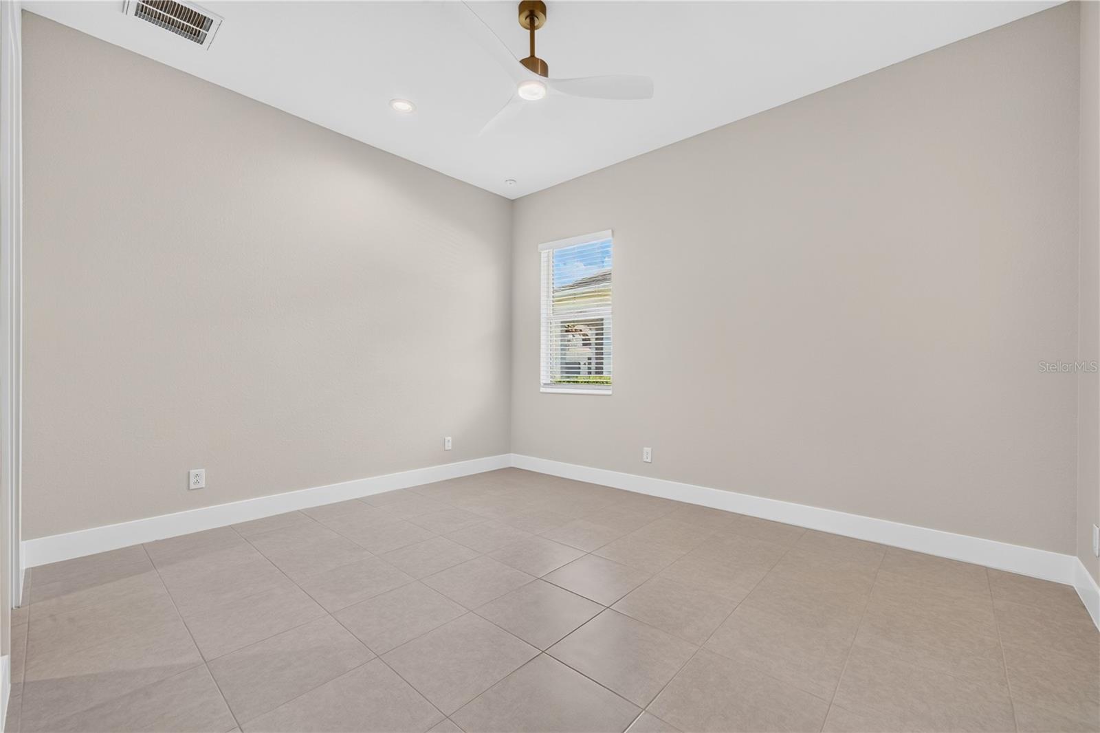 ISLES AT LAKEWOOD RANCH PH II - Residential