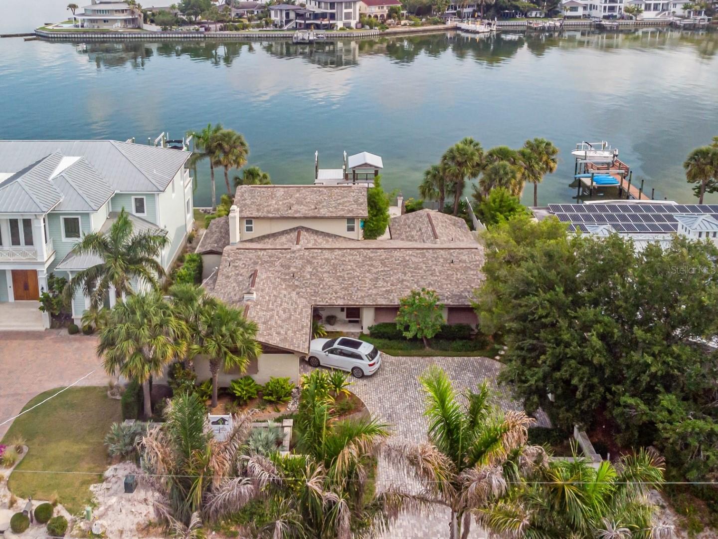 SUNSET PARK ISLES UNIT 5 - Residential