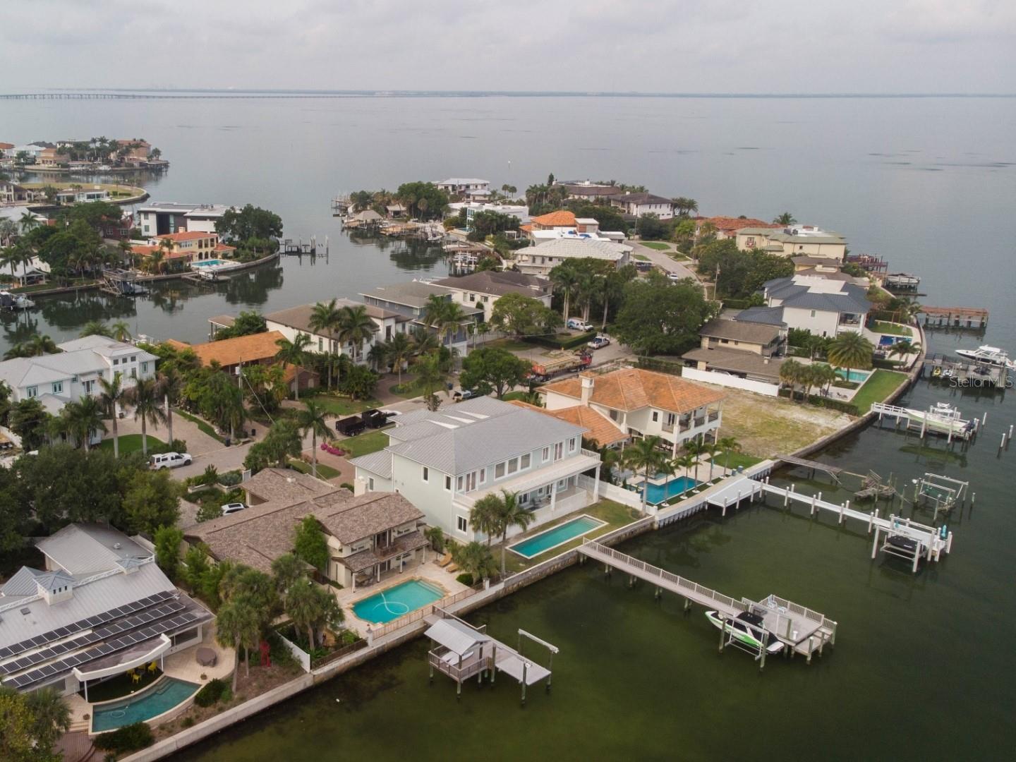 SUNSET PARK ISLES UNIT 5 - Residential