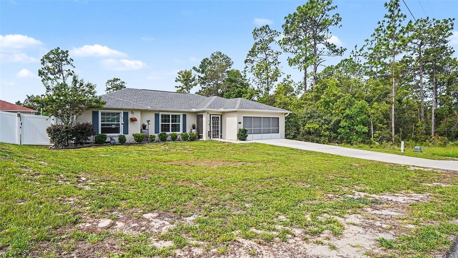 MARION OAKS 10 - Residential
