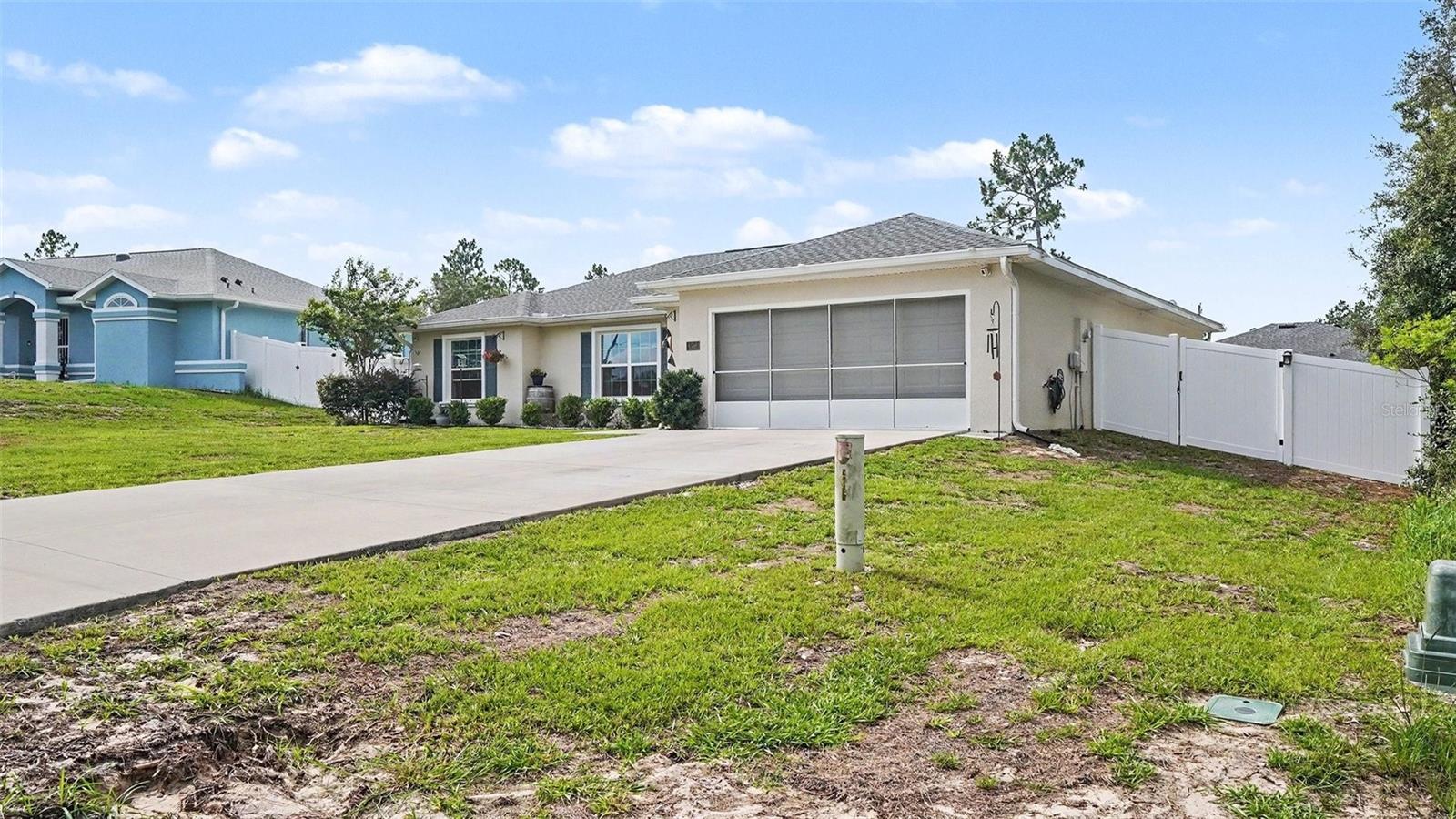 MARION OAKS 10 - Residential