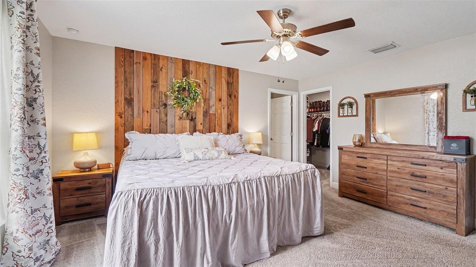 MARION OAKS 10 - Residential