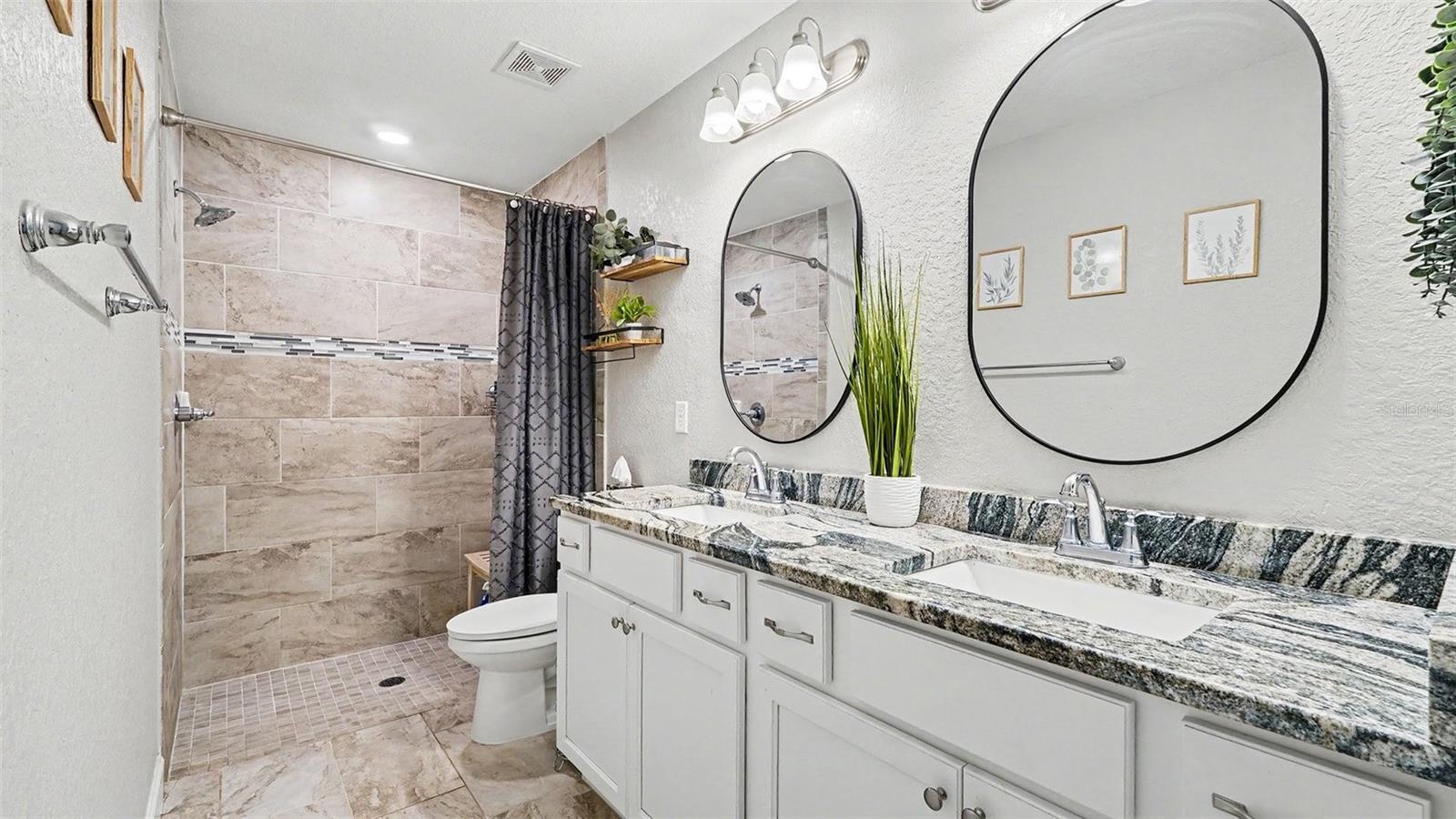 MARION OAKS 10 - Residential
