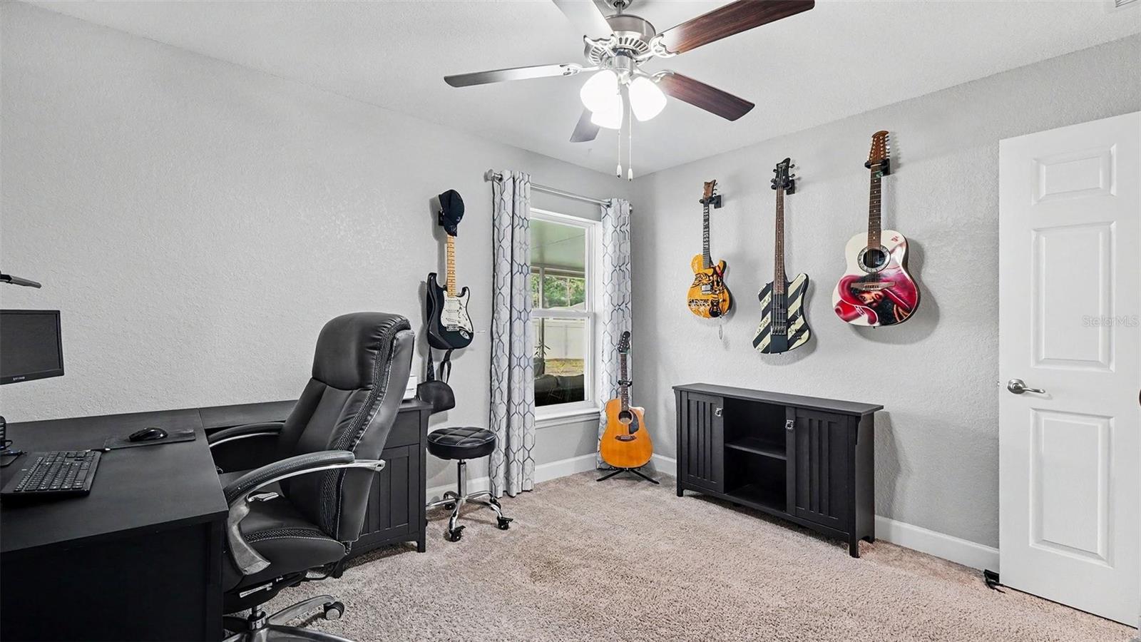 MARION OAKS 10 - Residential