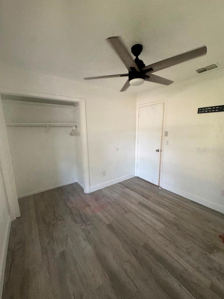 MANATEE PALMS UNIT FOUR - Residential