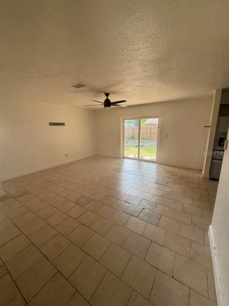 MANATEE PALMS UNIT FOUR - Residential