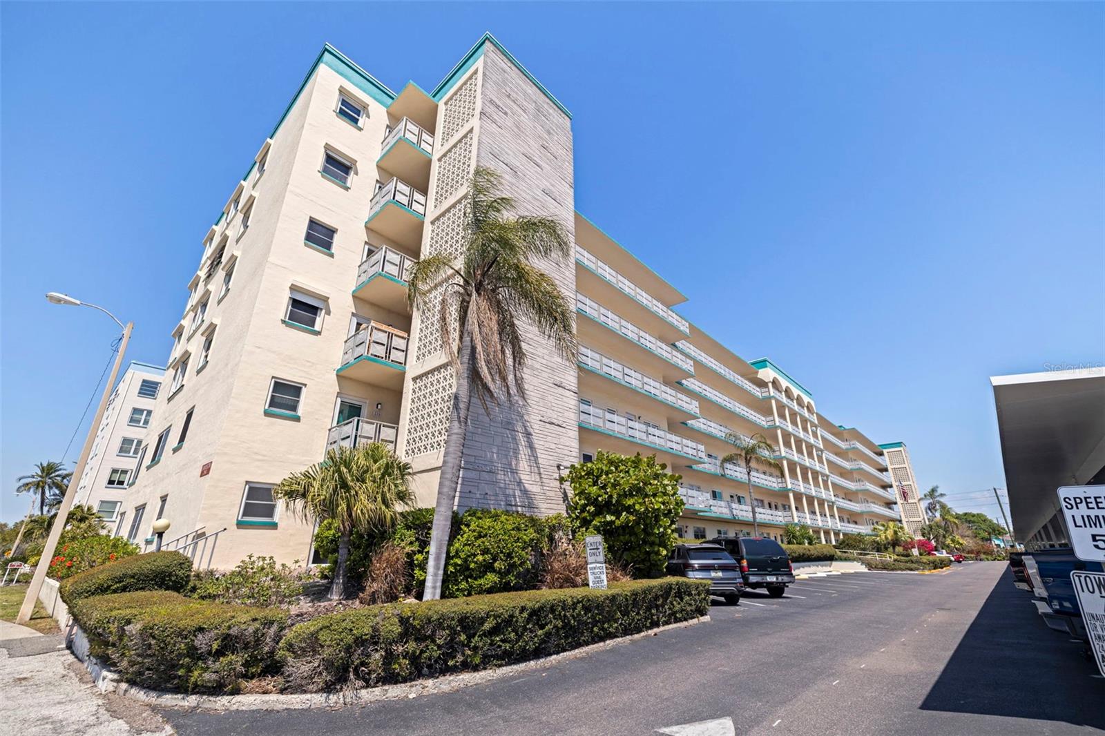 TOWN SHORES OF GULFPORT - Residential