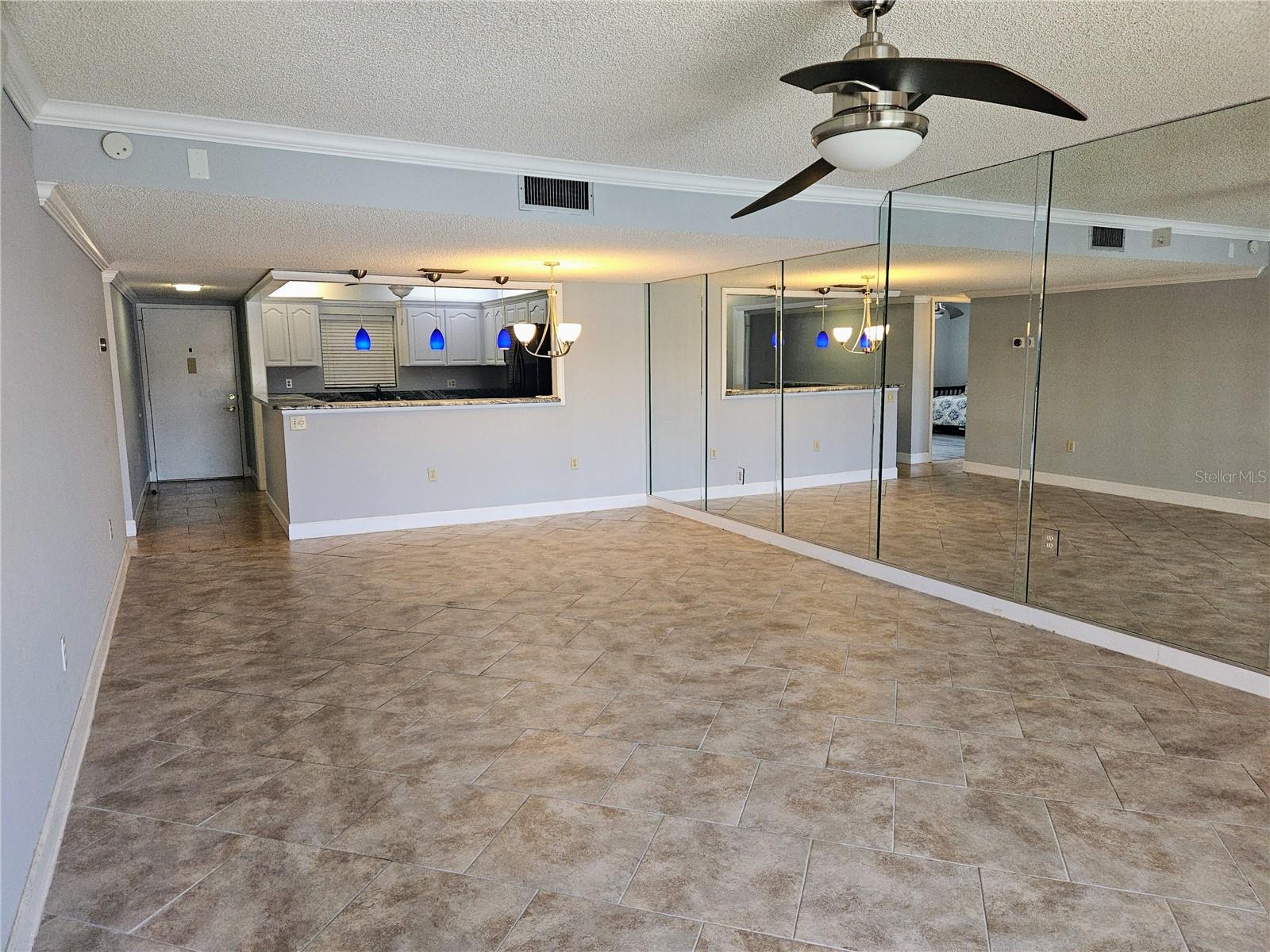 BAY ISLAND GROUP 14 - Residential Lease