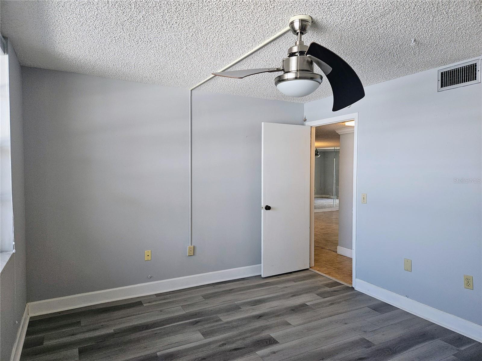 BAY ISLAND GROUP 14 - Residential Lease