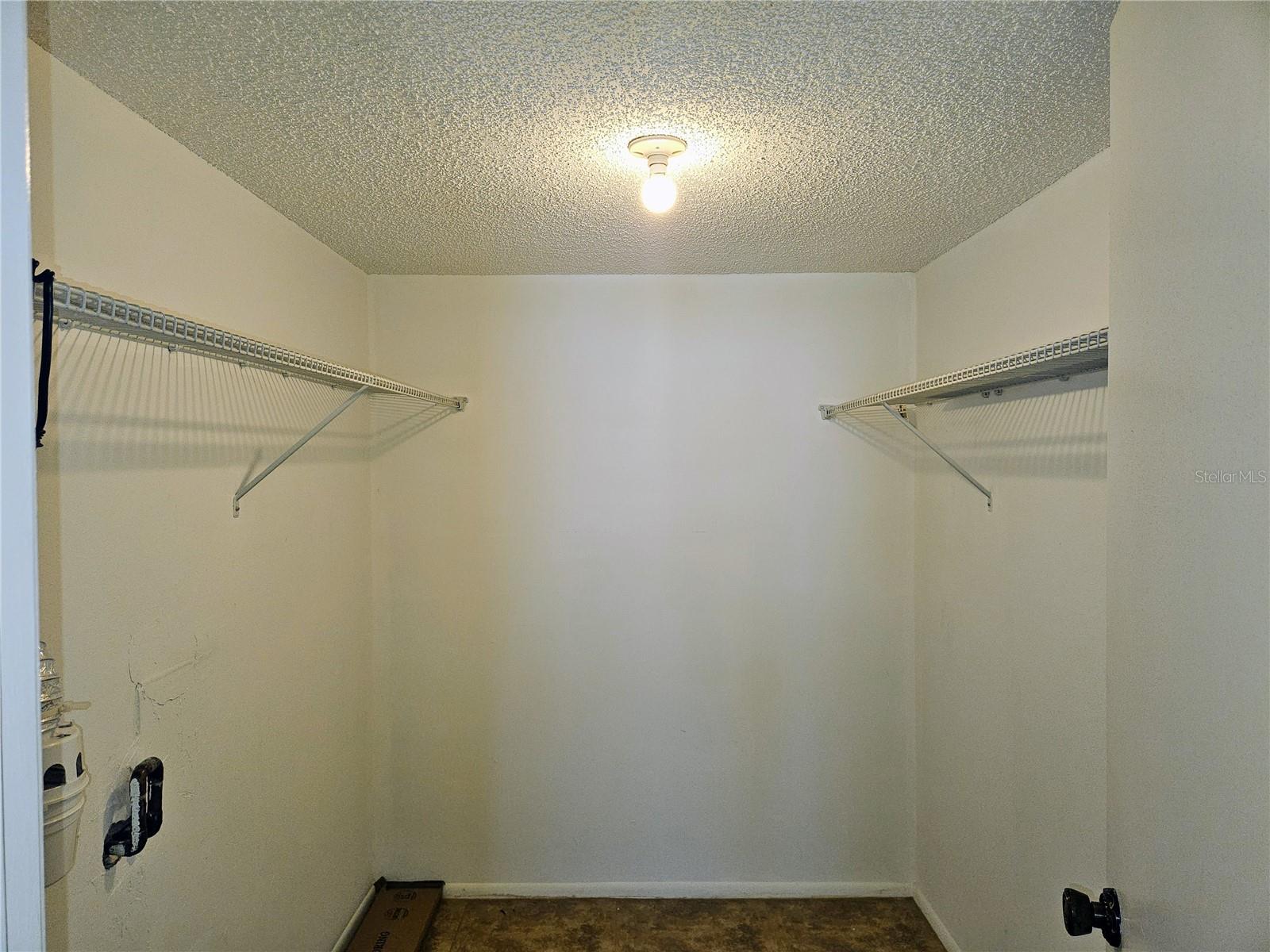 BAY ISLAND GROUP 14 - Residential Lease