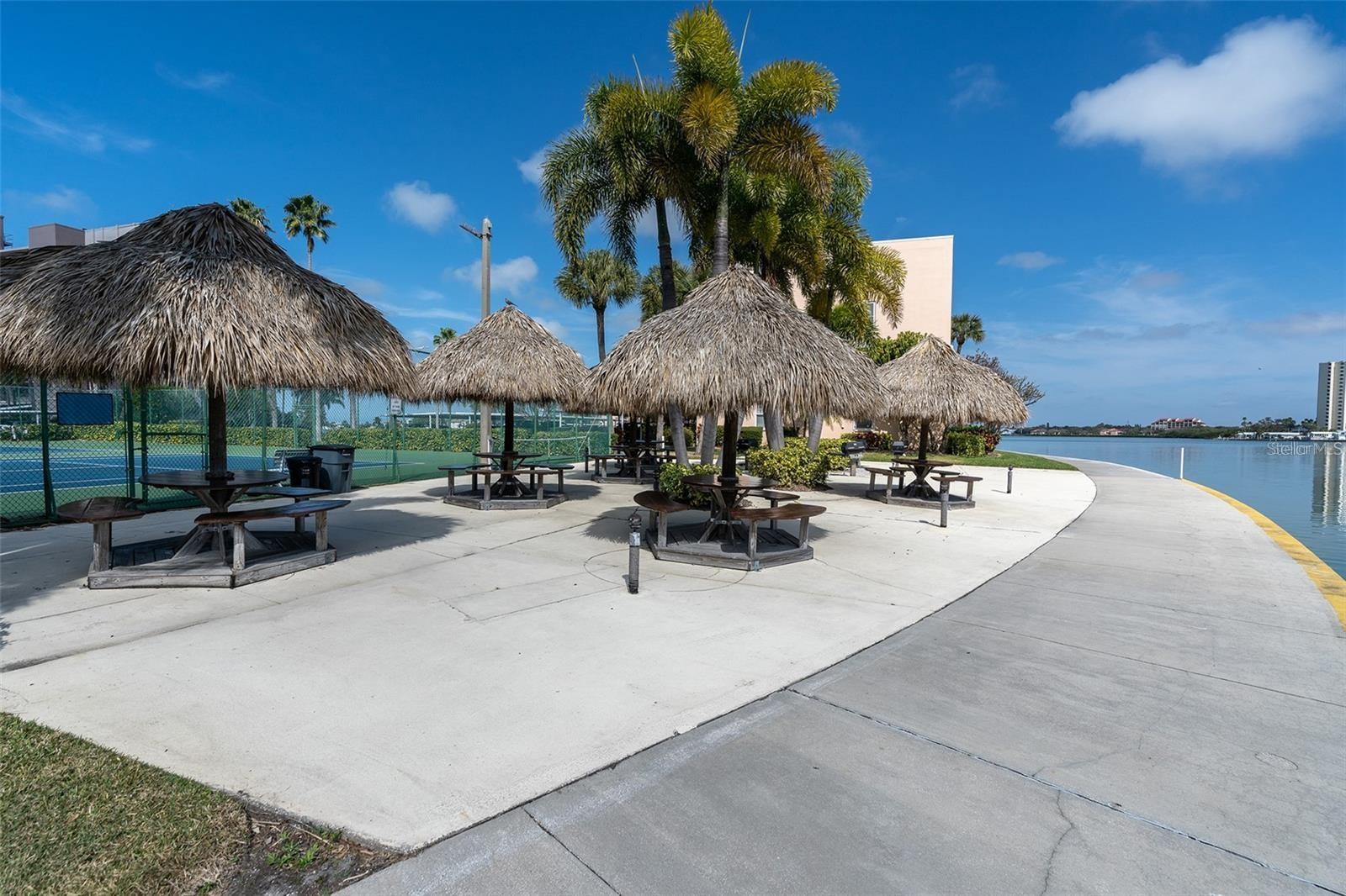 BAY ISLAND GROUP 14 - Residential Lease