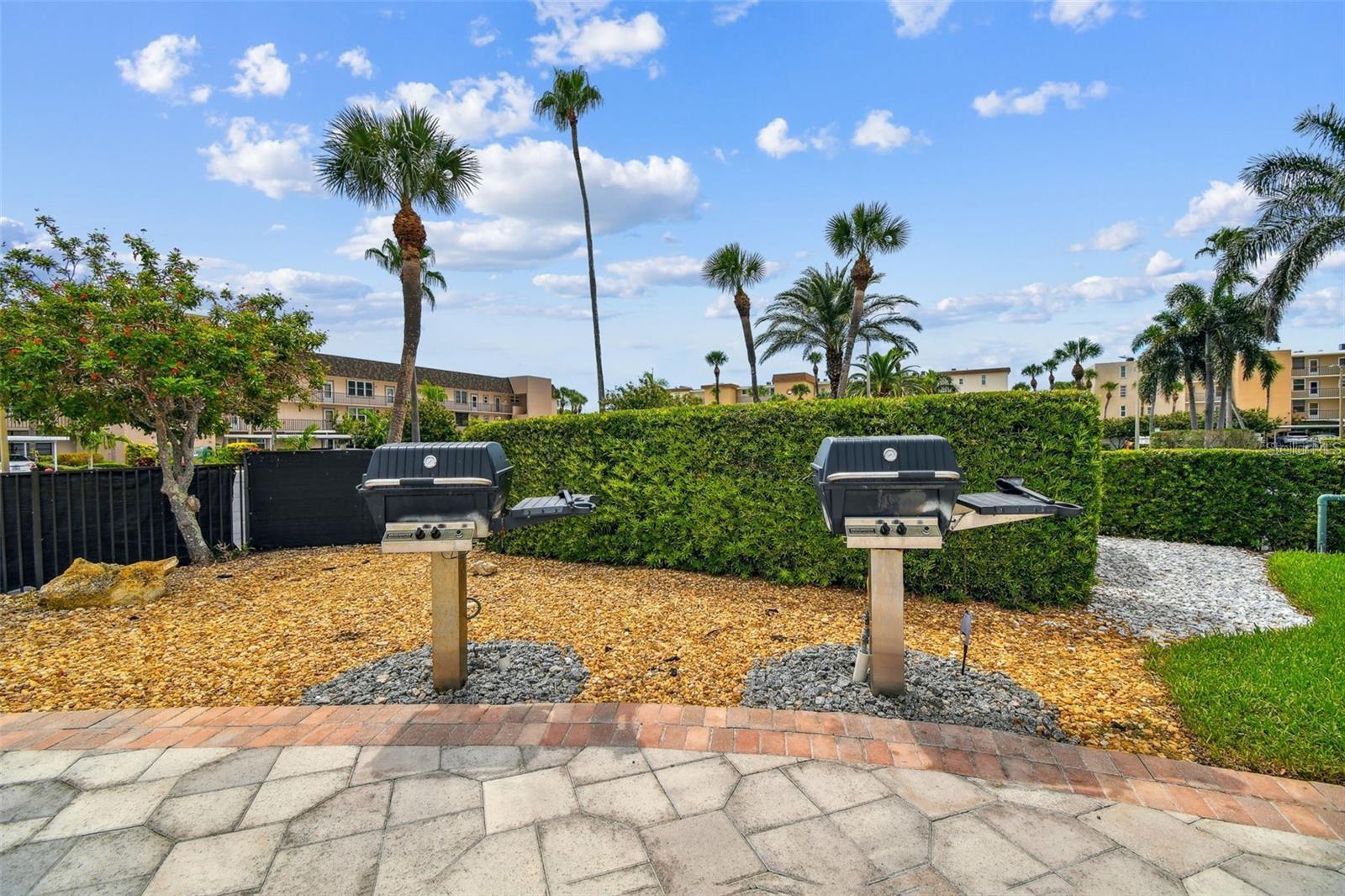 BAY ISLAND GROUP 14 - Residential Lease