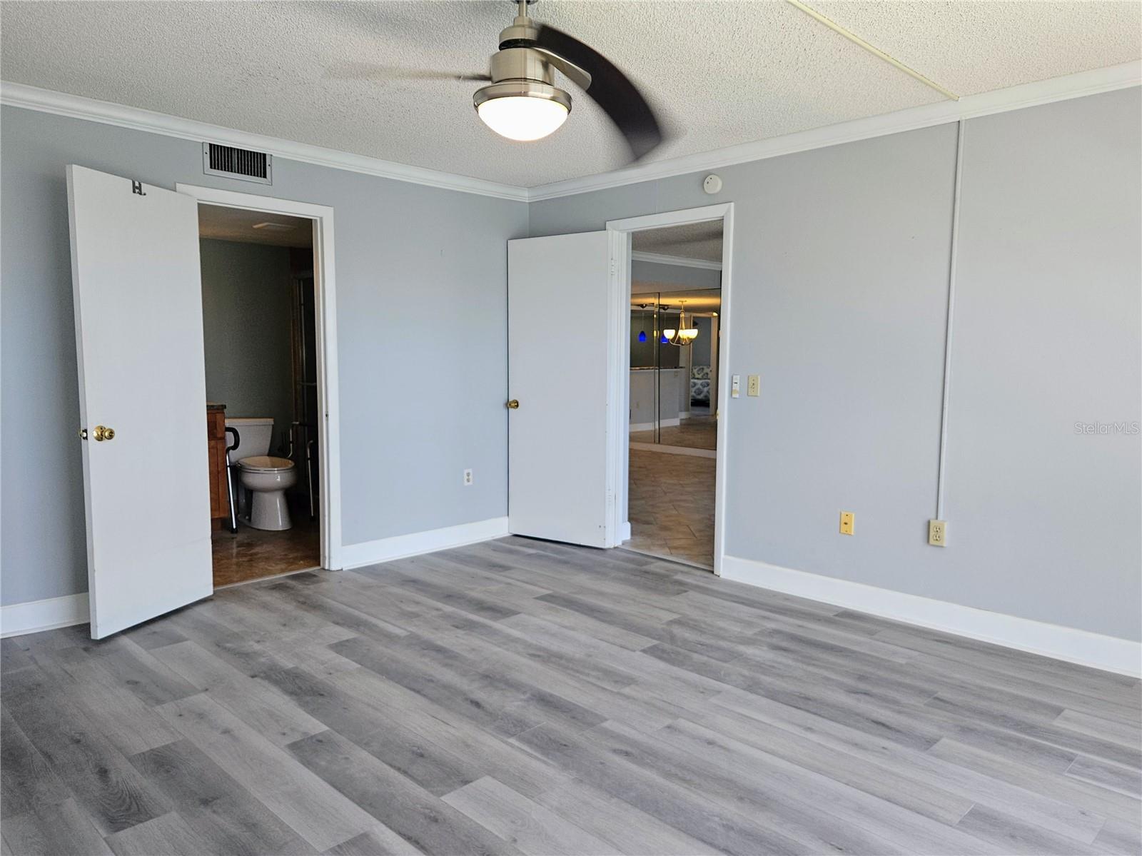 BAY ISLAND GROUP 14 - Residential Lease