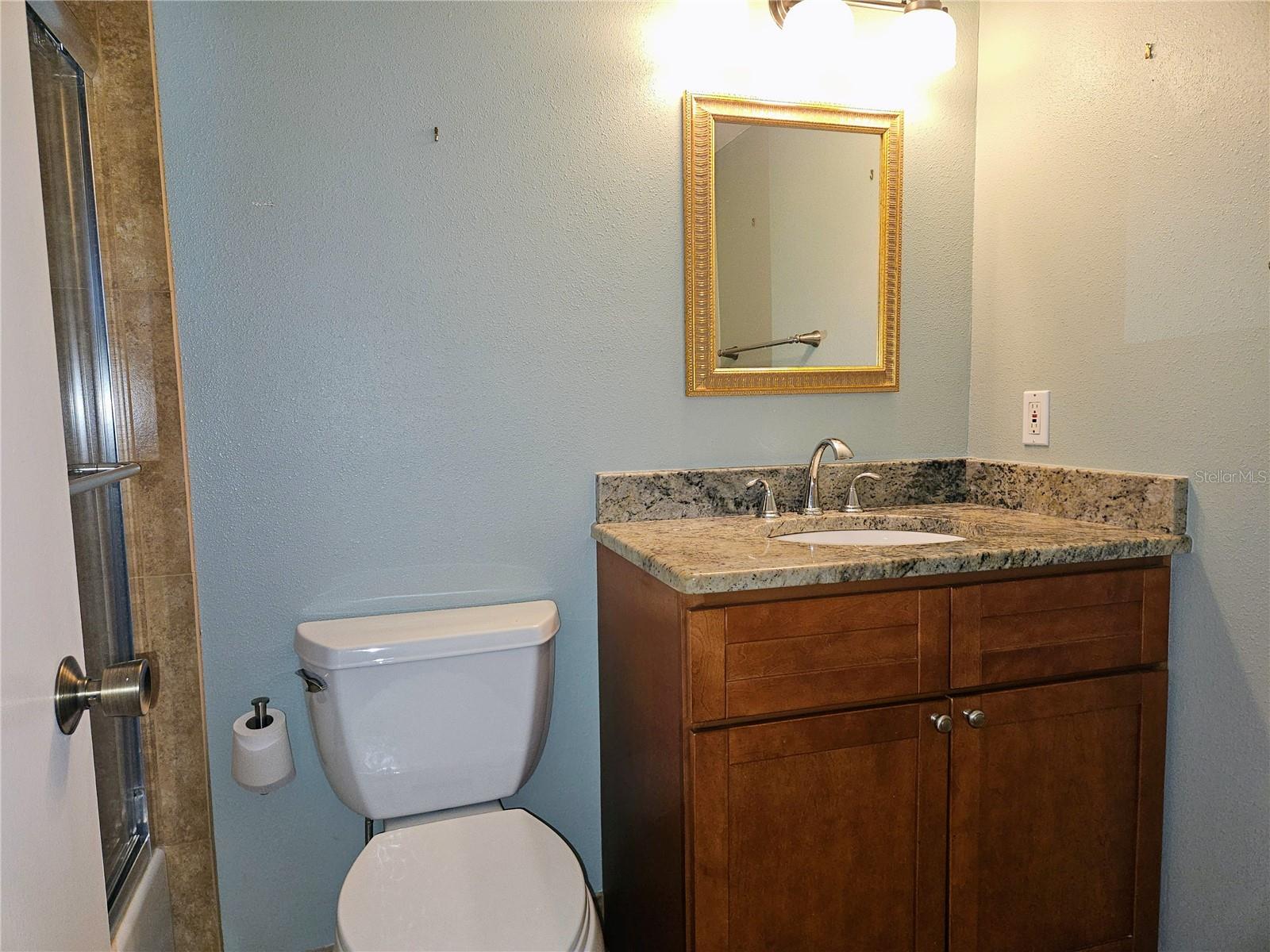 BAY ISLAND GROUP 14 - Residential Lease