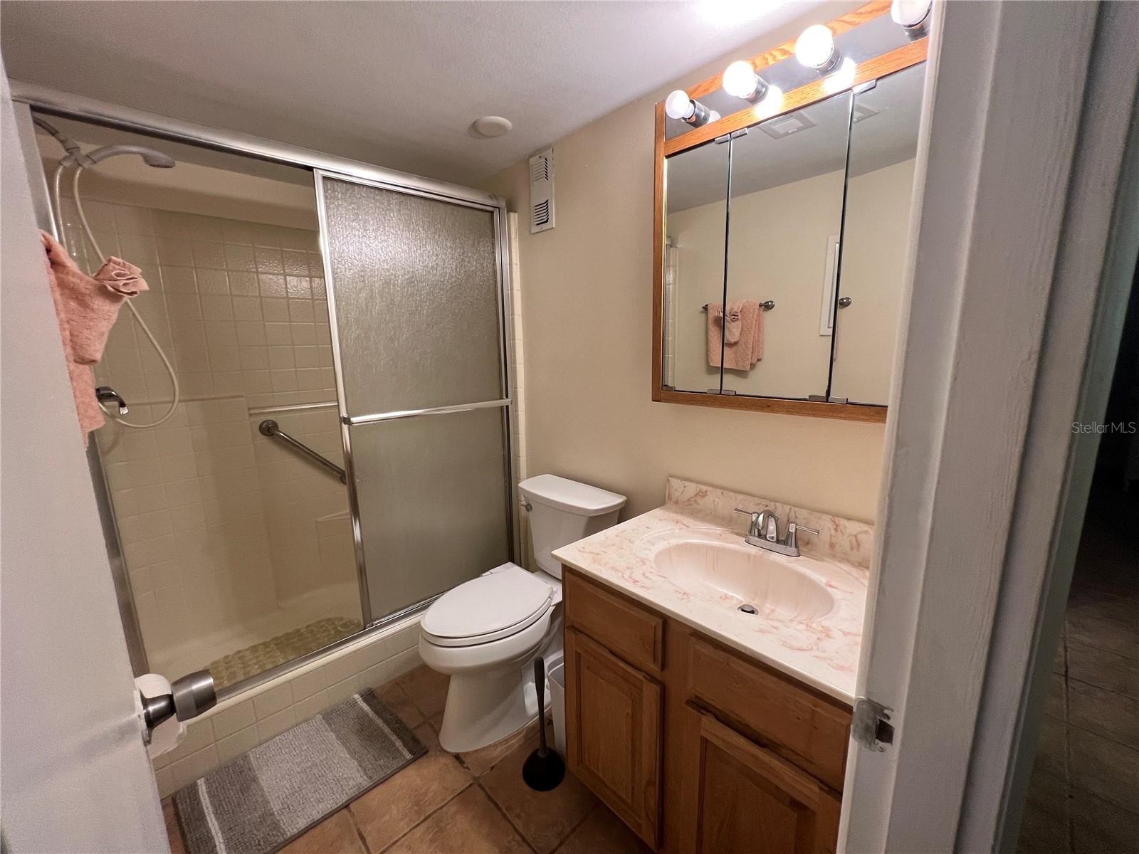 ORMOND BREAKERS - Residential