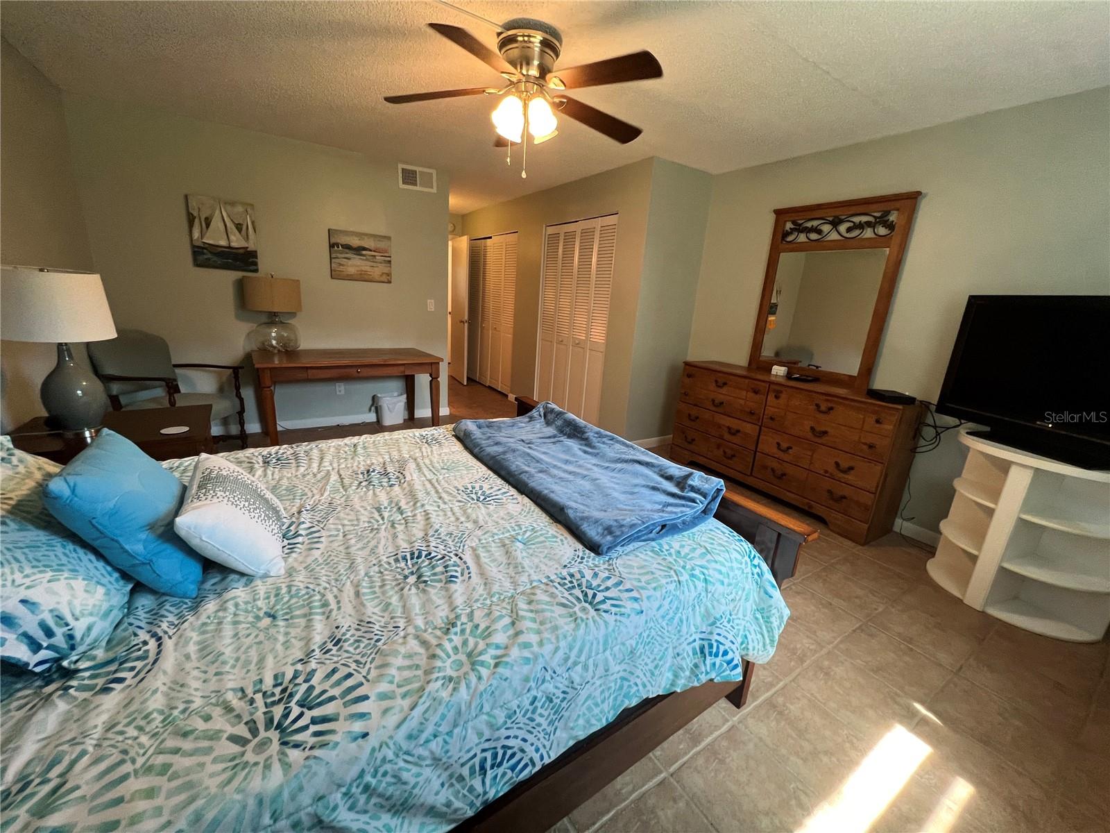 ORMOND BREAKERS - Residential