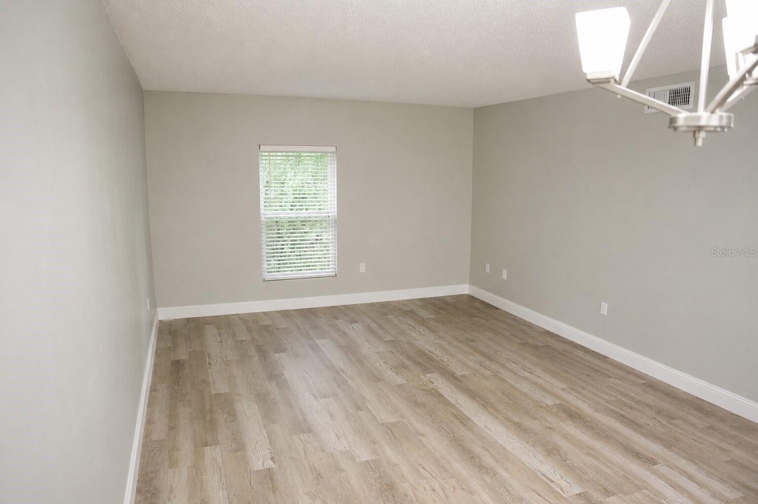 OAKWOOD COURT CONDO - Residential