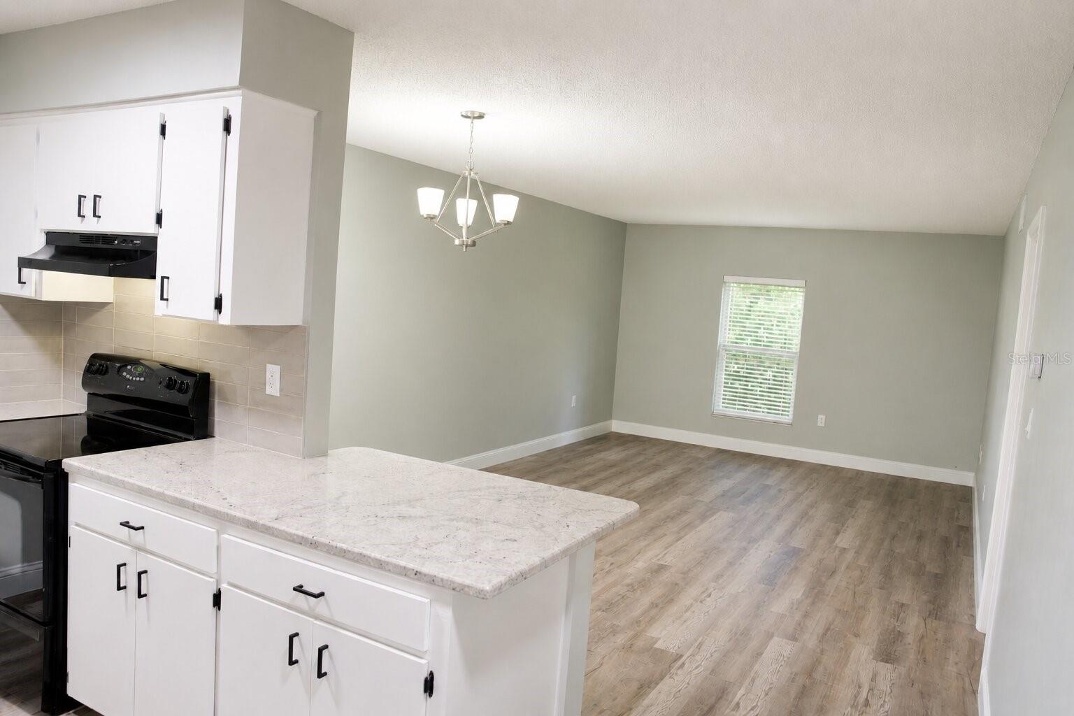 OAKWOOD COURT CONDO - Residential