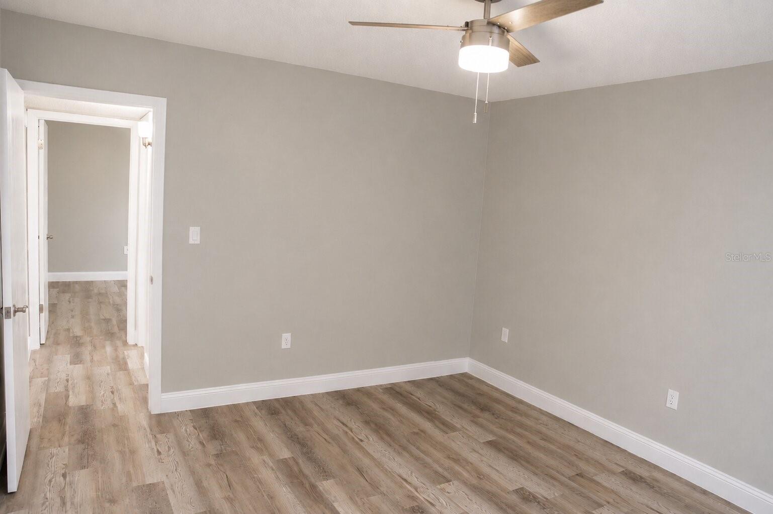 OAKWOOD COURT CONDO - Residential