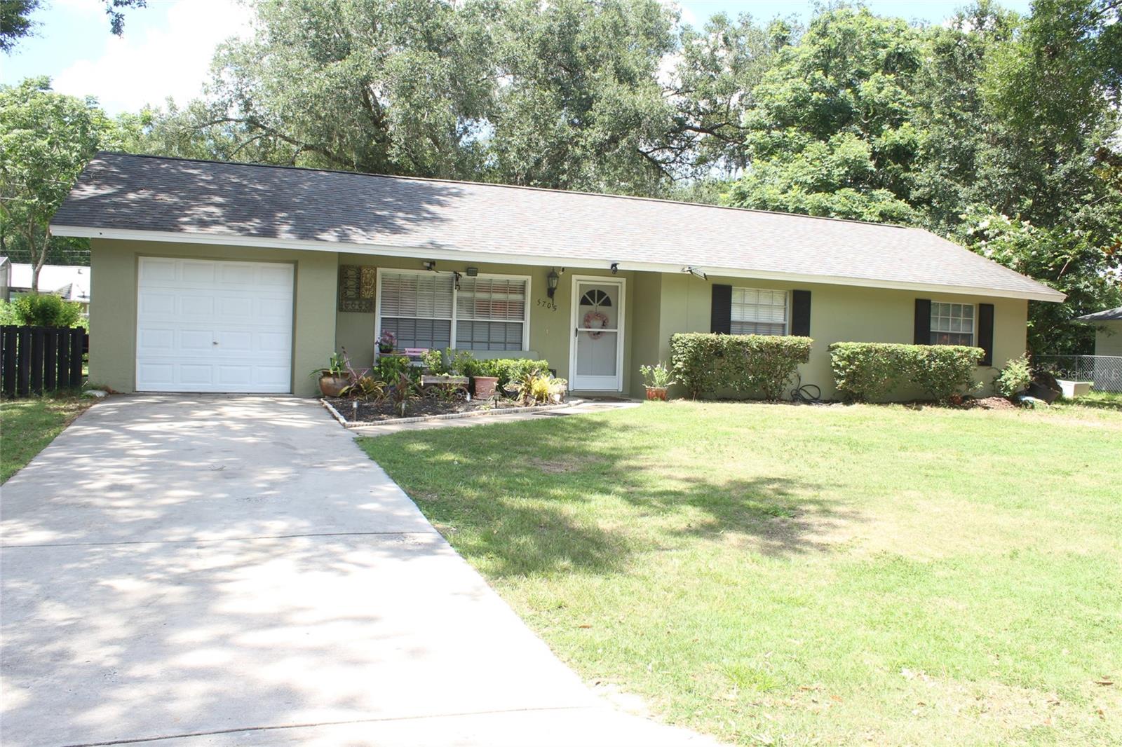 HI-CLIFF HEIGHTS - Residential