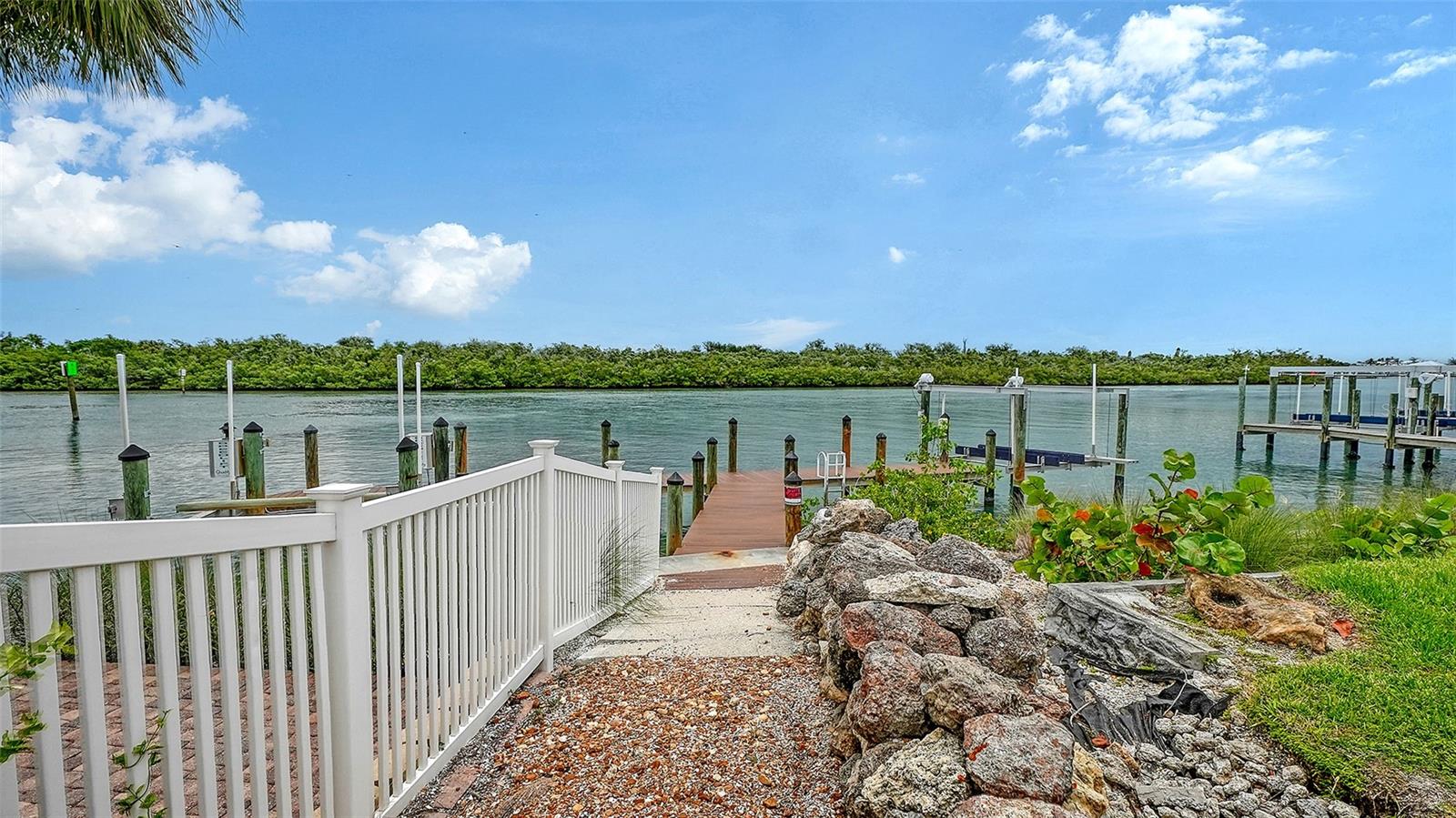 GEDNEY RICHARD H INC - Residential