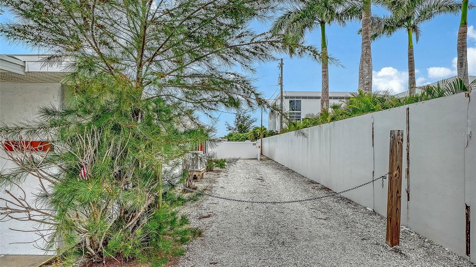 GEDNEY RICHARD H INC - Residential