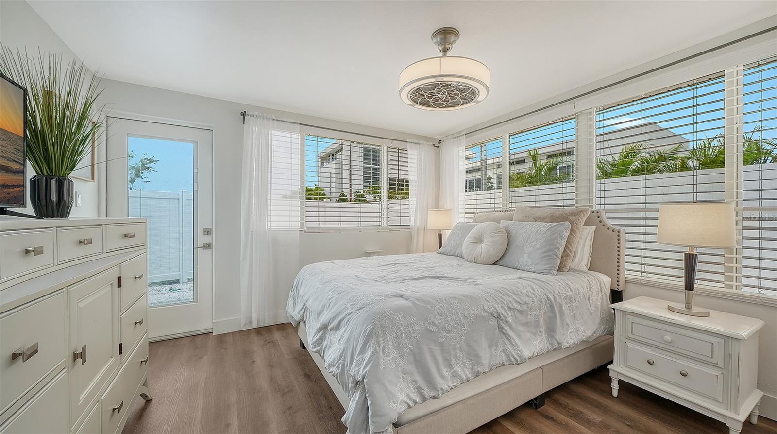 GEDNEY RICHARD H INC - Residential