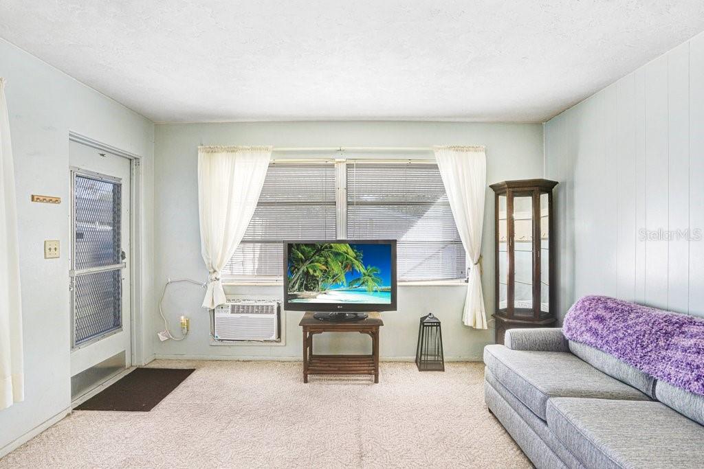 WORNS PARK - Residential