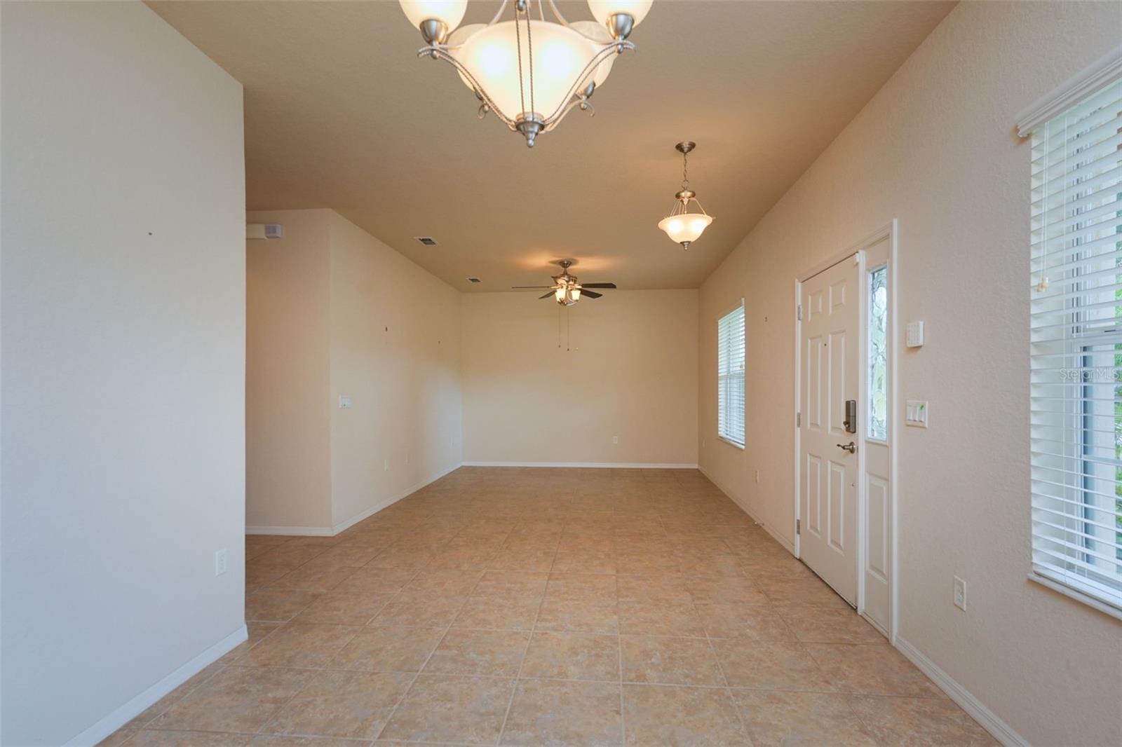 TEN OAKS - Residential