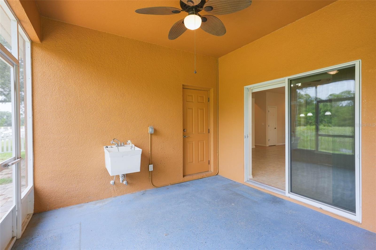 TEN OAKS - Residential