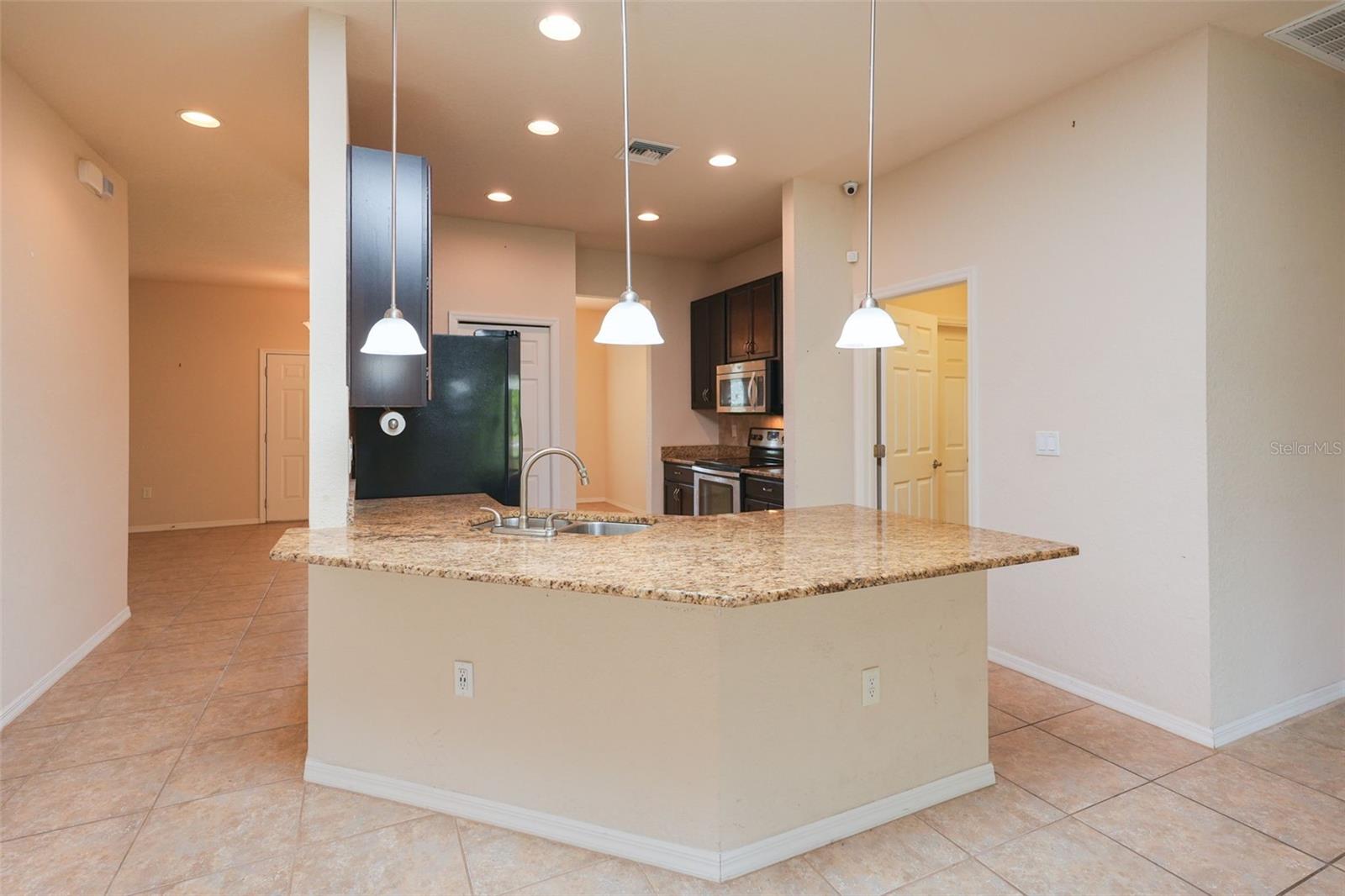 TEN OAKS - Residential